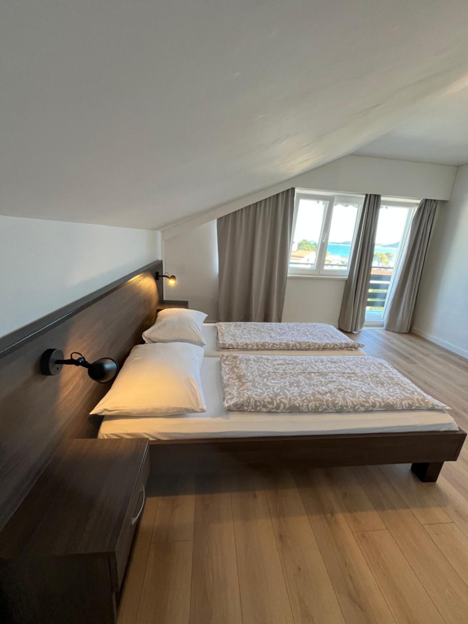 Apartments And Rooms Bozena Vodice Luaran gambar