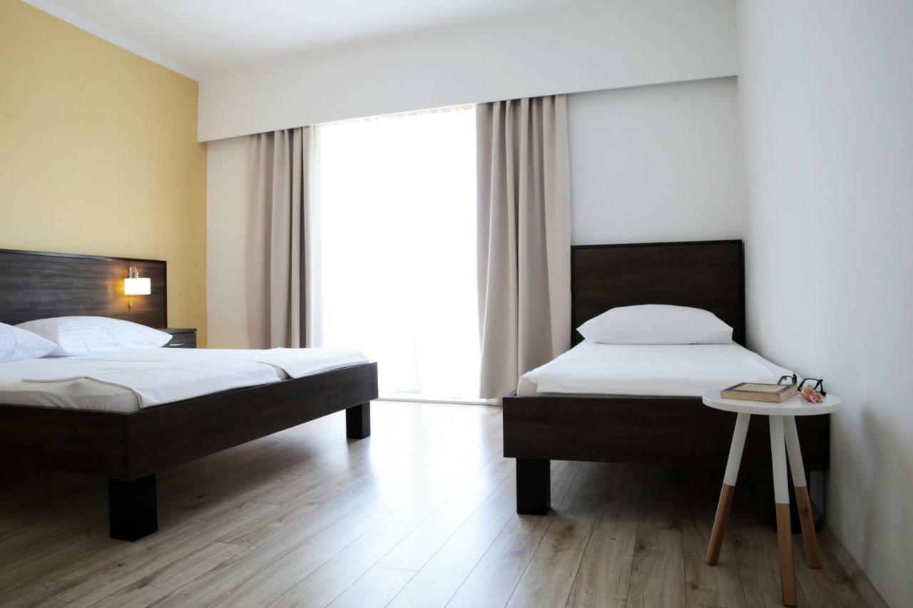 Apartments And Rooms Bozena Vodice Luaran gambar